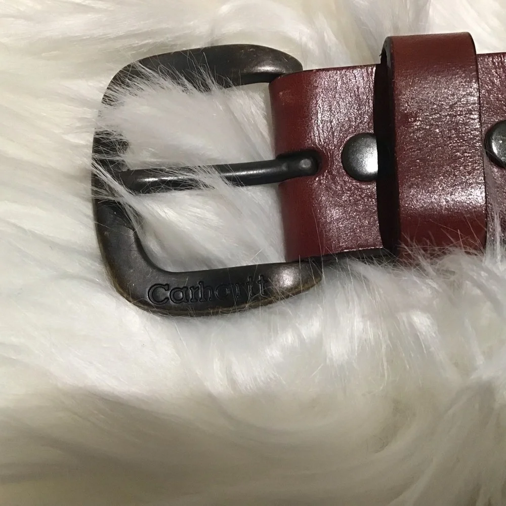 Carhartt Brown Cowhide Genuine Leather Belt, center topstitching, brass buckle